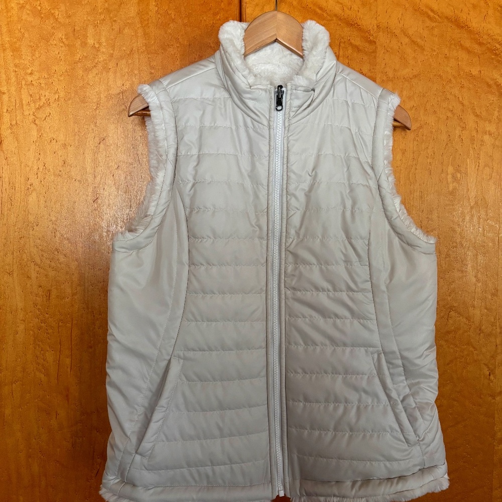 Women's Winter Quilted Reversible Zip Up Vest White Size M